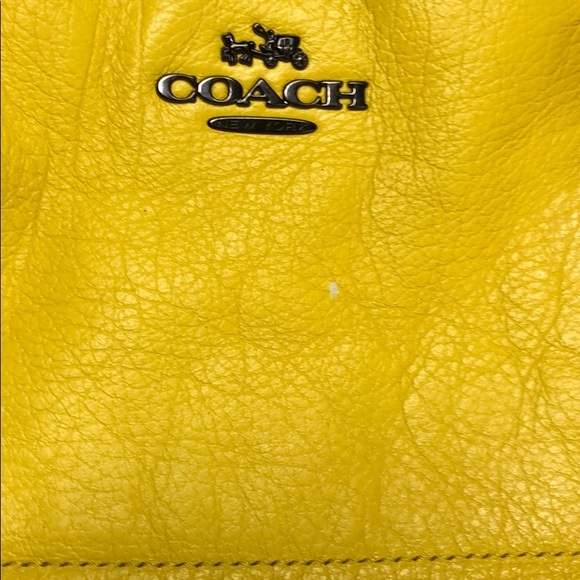 Coach Yellow Handbag - Picture 7 of 7